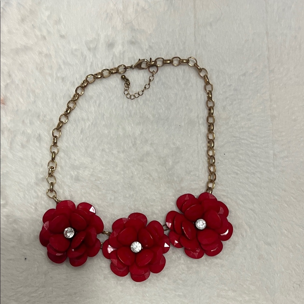 Elegant Red Floral Necklace